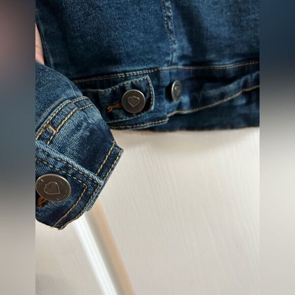 Torrid Womens size 1 Denim‎ Trucker Jacket Medium Wash Stretch Pockets - Picture 11 of 16